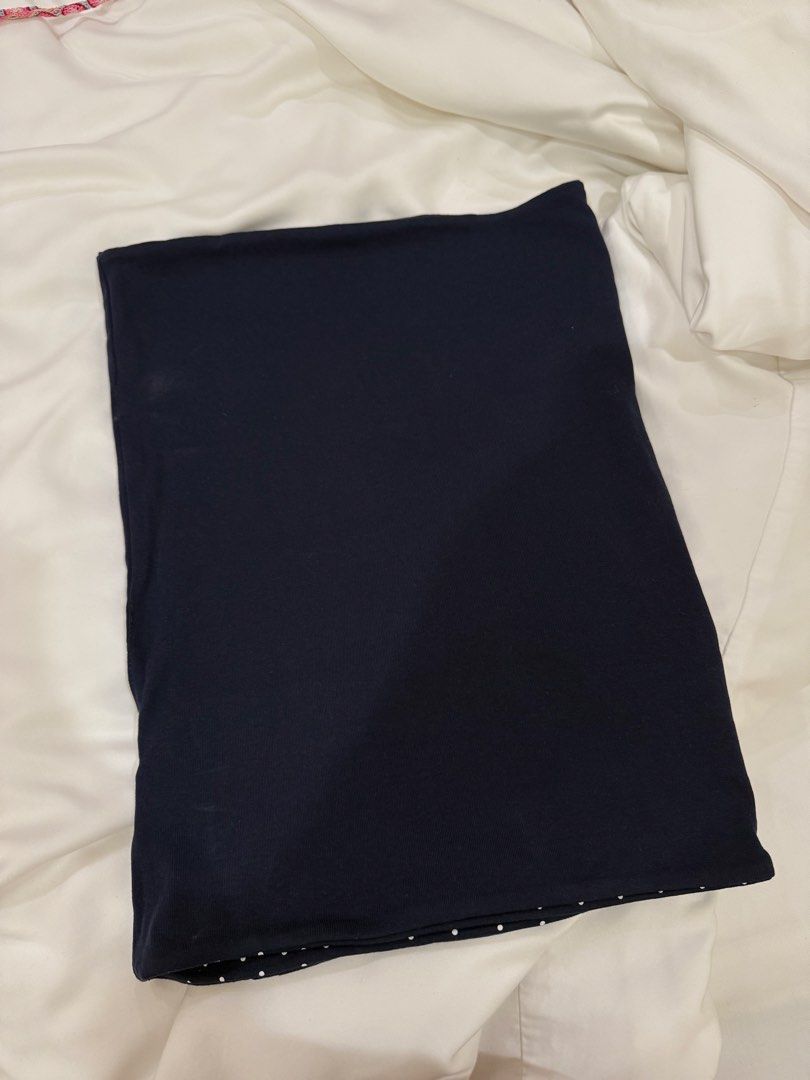 Brandnew Subdued 3 Way Reversible Top (Category: Sleeveless) located in Quezon City. Submitted by emily_in_pariss (Listing ID 1466857489, Image 3). Description: Purchased from Subdued Hk.