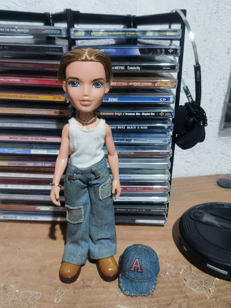 Bratz Boyz cameron doll 2002 (Category: Kids Toys) located in Bacolod City. Submitted by room_reset_finds (Listing ID 1466909872, Image 1). Description: Bratz Boyz | Cameron ‎• Condition: Preloved – may have minor signs of use, light scuffs, scratches, or small imperfections, but overall still in good condition. ‎• No major damage or missing parts unless stated in the description ‎• Please expect some minor signs of aging, as these dolls have bee