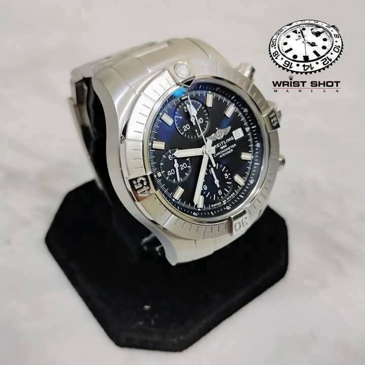 Breitling Avenger Chronograph 43 (Category: Everything Else Others) located in Quezon City. Submitted by wristshotmanila (Listing ID 1466852421, Image 3). Description: Breitling Avenger Chronograph 43 188,000 pesos Complete set Reference: A13385 Complete set Rating: 9/10 Crystal: sapphire Movement: automatic Foreign AD Dial: black Year: 2023 ( approximation, undated card) Case: 43mm Unit, box, card, manual, pouch, extra link IG: @wrist_shot_manil