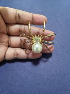 (Category: ) located in . Submitted by jeannescarlet (Listing ID 1466816671, Image 1). Description: .