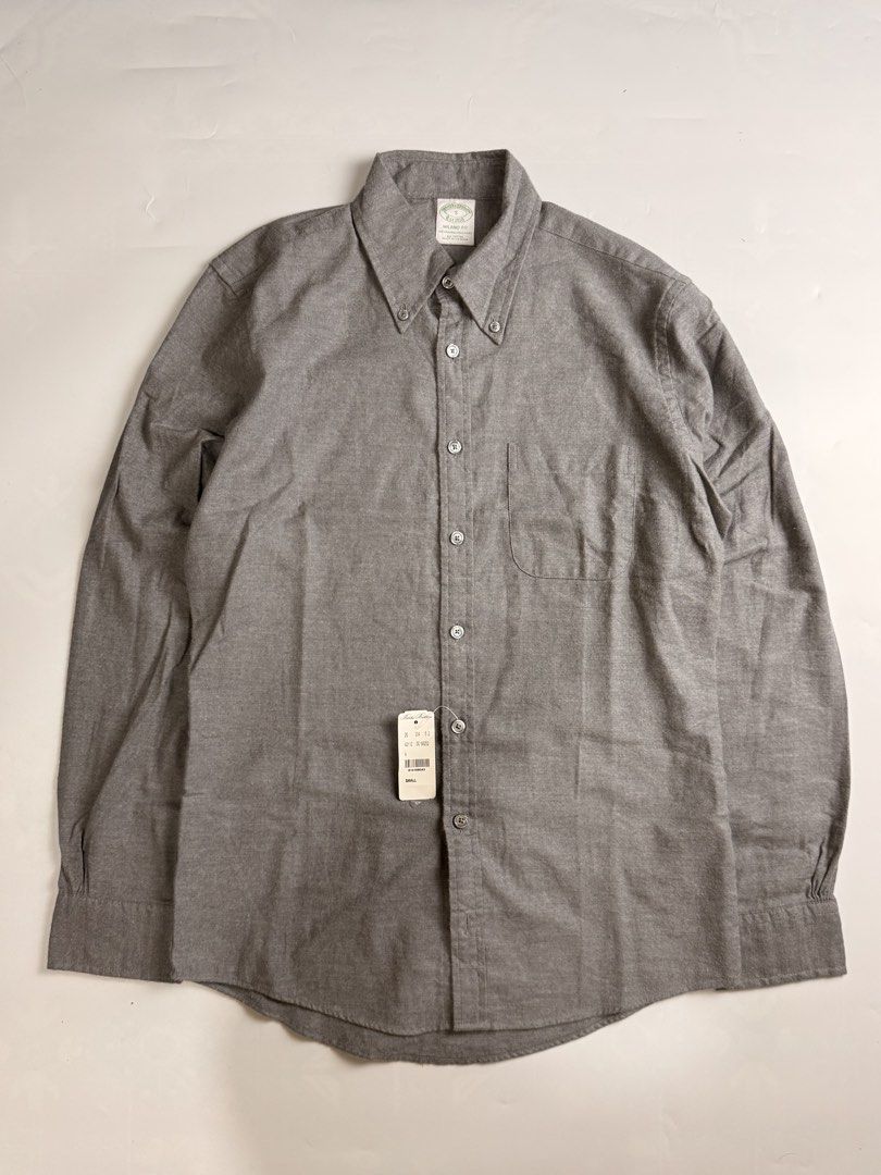Brooks brothers fitted flannel Shirt (Category: Formal Shirts) located in Manila. Submitted by store6020 (Listing ID 1466954586, Image 3). Description: Brooks brothers fitted flannel Shirt Measurements: Tagged S Shoulder 17.4 Sleeves 24.3 Pit to pit 20.2 Length 28 Brandnew , unworn Price: 1000 +sf Lalamove & Jntexpress courier 🚚 .
