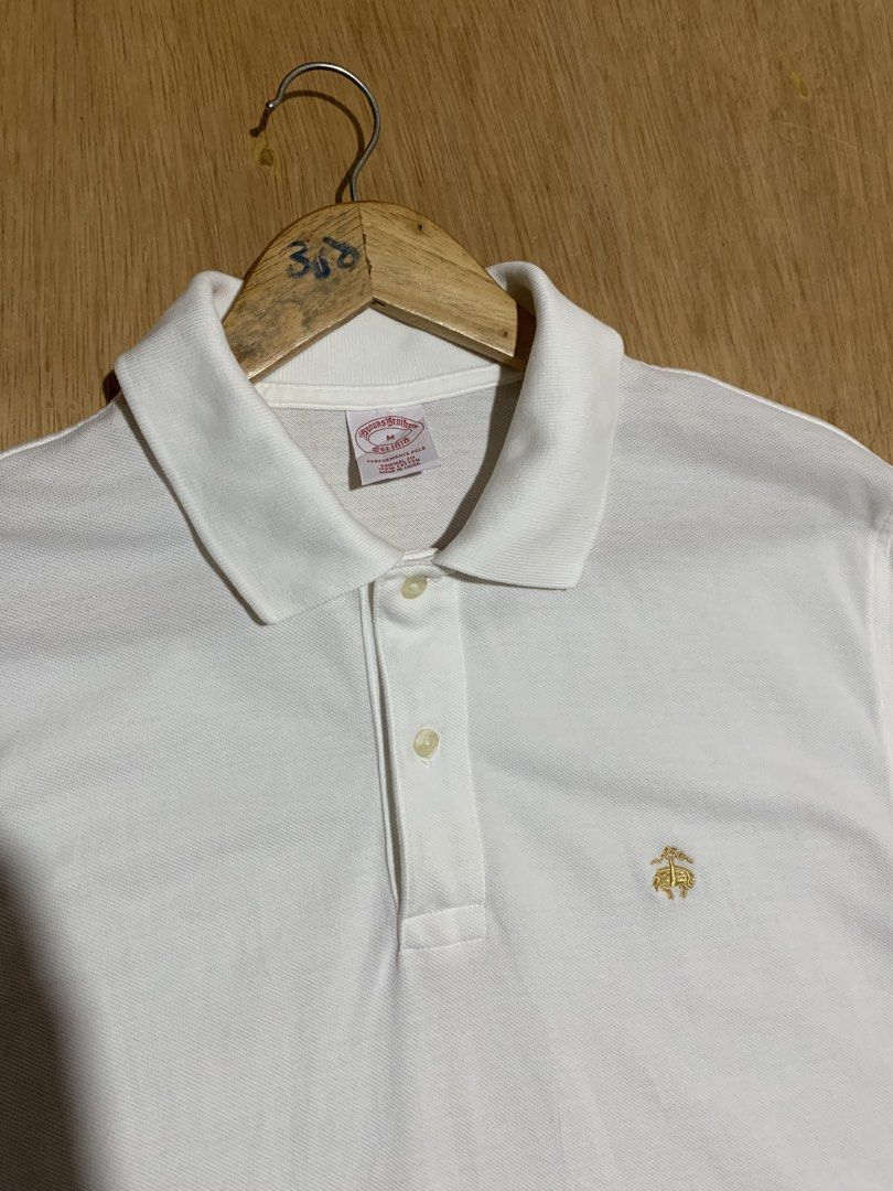 Brooks Brothers Performance Polo Original Fit (Category: Tshirts & Polo Shirts ) located in Cebu City. Submitted by handpickedxthrift (Listing ID 1466909664, Image 2). Description: Excellent condition Size M best fit L-XL 21.5 x 29/31 No issue Color rate 10/10 White.