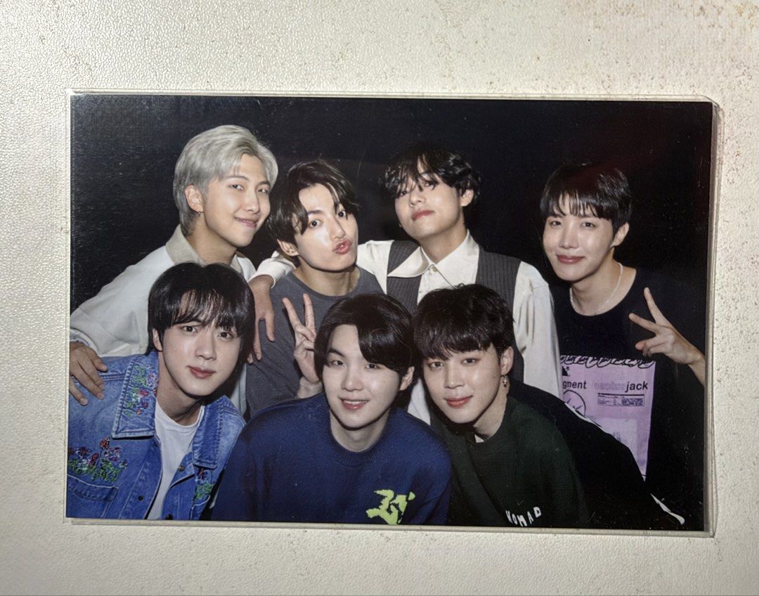 BTS group photo card ot7 (Category: K-Wave Merchandise) located in Las Pinas. Submitted by luvvjeon (Listing ID 1466962912, Image 1). Description: Bts Do you know me photocard ot7 .
