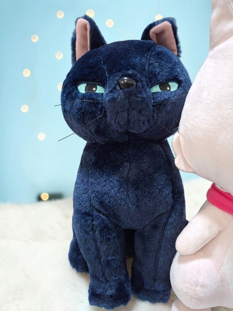 BUNDLE 1K OR 680 EACH CAT PLUSHYS (Category: Plushies & Soft Toys) located in Las Pinas. Submitted by annachiaonair2037 (Listing ID 1466802120, Image 3). Description: BUNDLE 1K OR 680 EACH *PINK= KOME-KOME GYUTTO DAKISHIME MECHA-DEKA PLUSH *DARK BLUE = TIB BIG PLUSH FROM MARY AND THE WITCH'S FLOWER FROM JAPAN #COLLECTIBLES #STUFF TOY #DISPLAY #JAPAN.