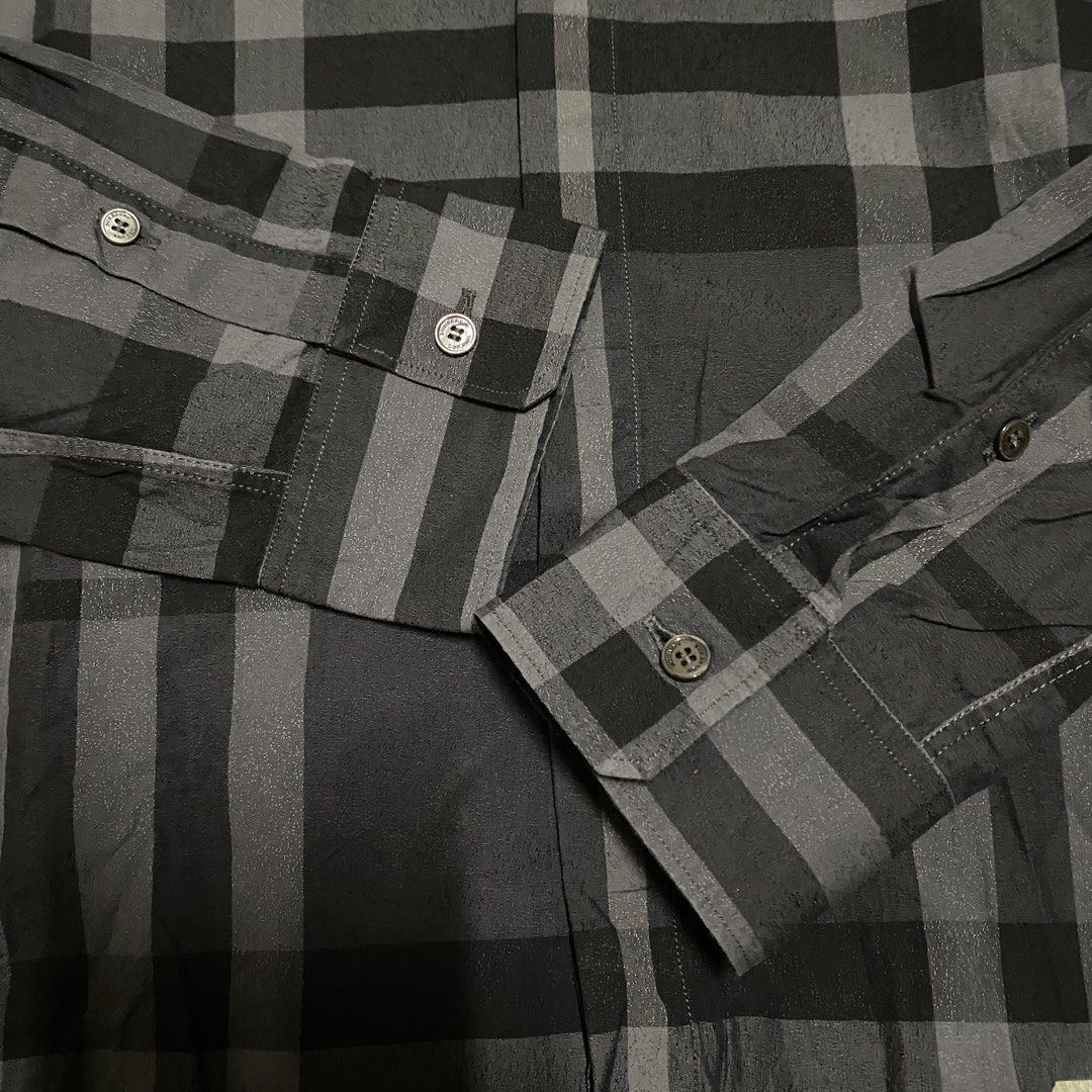 burberry blue plaid button down ls (Category: Formal Shirts) located in Taguig. Submitted by xi_xxix1129 (Listing ID 1466967170, Image 3). Description: xs on tag fits up to medium 18x28” as new condition 749php +sf no cod taguig location 📩📩📩.