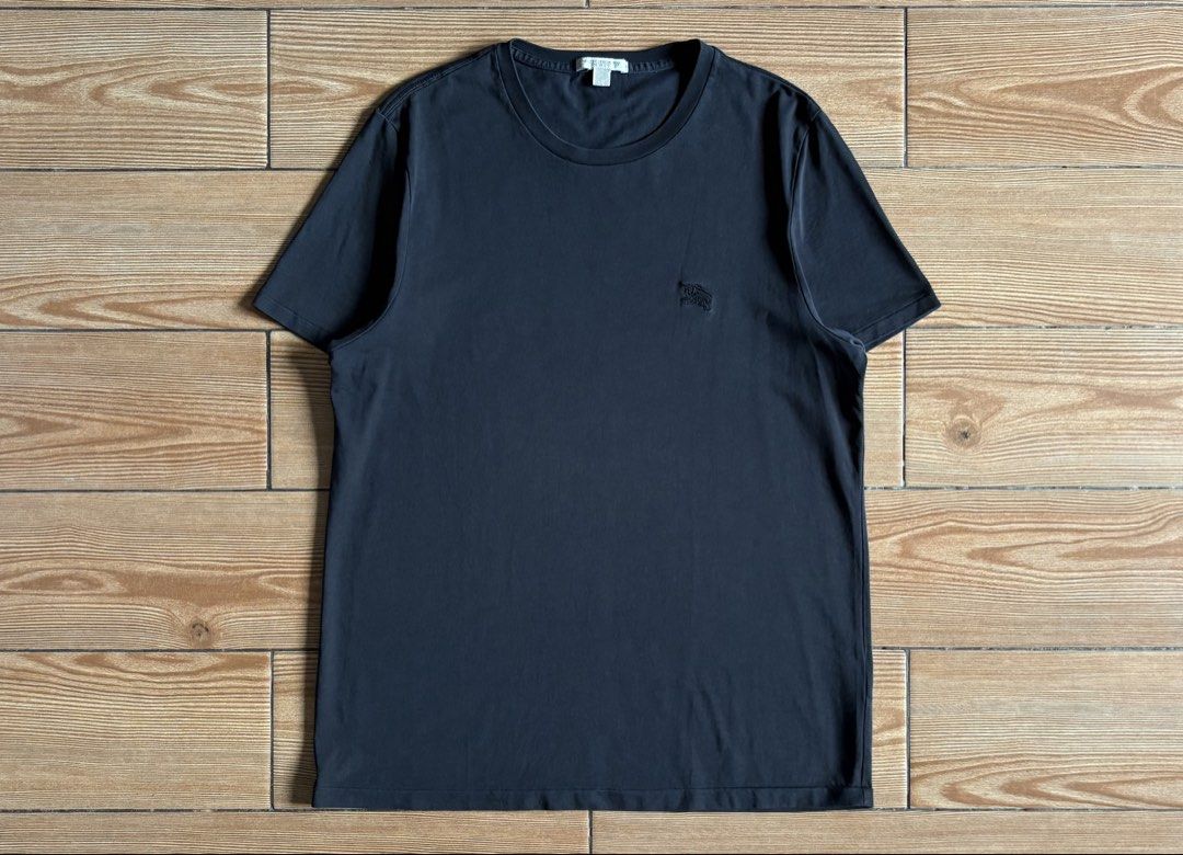 BURBERRY BRIT EMBROID CHEST LOGO TSHIRT (Category: Tshirts & Polo Shirts ) located in Baras. Submitted by jnc__apparel (Listing ID 1466899506, Image 1). Description: 🏷️ BURBERRY BRIT EMBROID CHEST LOGO TSHIRT 📌 Dimes: 27L x 20W 📌 Size: Large on tag 📌 Condition: Good 📌 Color rate: 8/10 📌 Issue: None ✅ Washed and ready to wear.