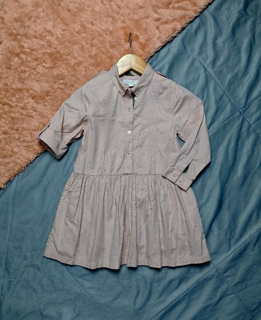 BURBERRY KIDS DRESS (Category: Babies & Kids Fashion) located in Imus. Submitted by eykc01 (Listing ID 1466901213, Image 1). Description: EUC-LIKE NEW 5-6YO.
