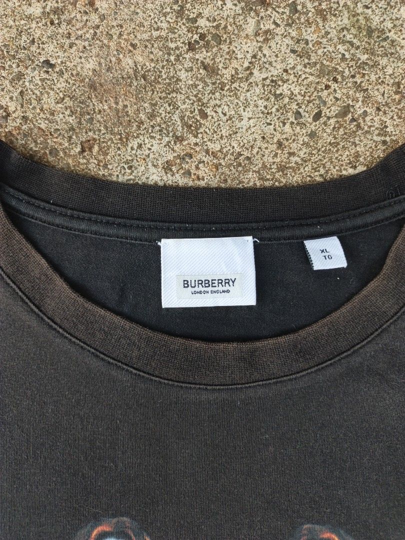 Burberry Mermaid Shirt (OFF) (Category: Tshirts & Polo Shirts ) located in Laguindingan. Submitted by lootsbyberle (Listing ID 1466955133, Image 2). Description: 23x26 XL on Tag Has discoloration on the neck line, loose design on the back script Good for PSG 🔥 MOP: GCASH NO COD, NO FREE SHIP POLICY! .
