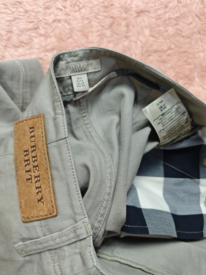 BURBERRY MIXMATCH (Category: Sets or Coordinates) located in Imus. Submitted by eykc01 (Listing ID 1466918048, Image 3). Description: EUC-LIKE NEW SMALL-MED FRAME .
