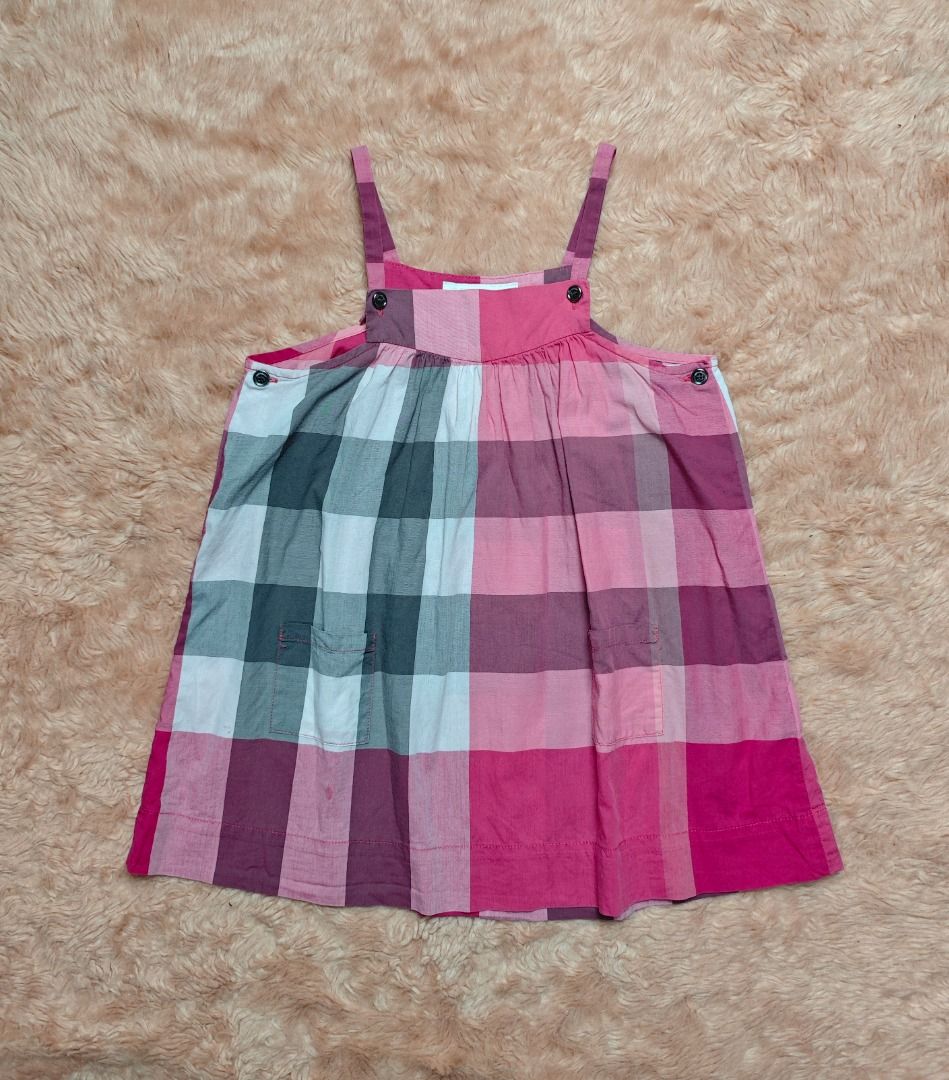 BURBERRY PLAID DRESS (Category: Babies & Kids Fashion) located in Imus. Submitted by eykc01 (Listing ID 1466877927, Image 1). Description: EUC-LIKE NEW 2-3YO.