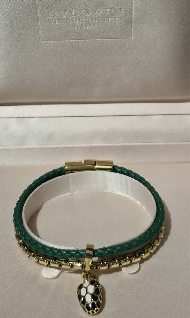 Bvlgari Serpenti Bracelet (Category: Luxury Accessories) located in Batangas. Submitted by ilovedyoulllove (Listing ID 1466798833, Image 2). Description: .