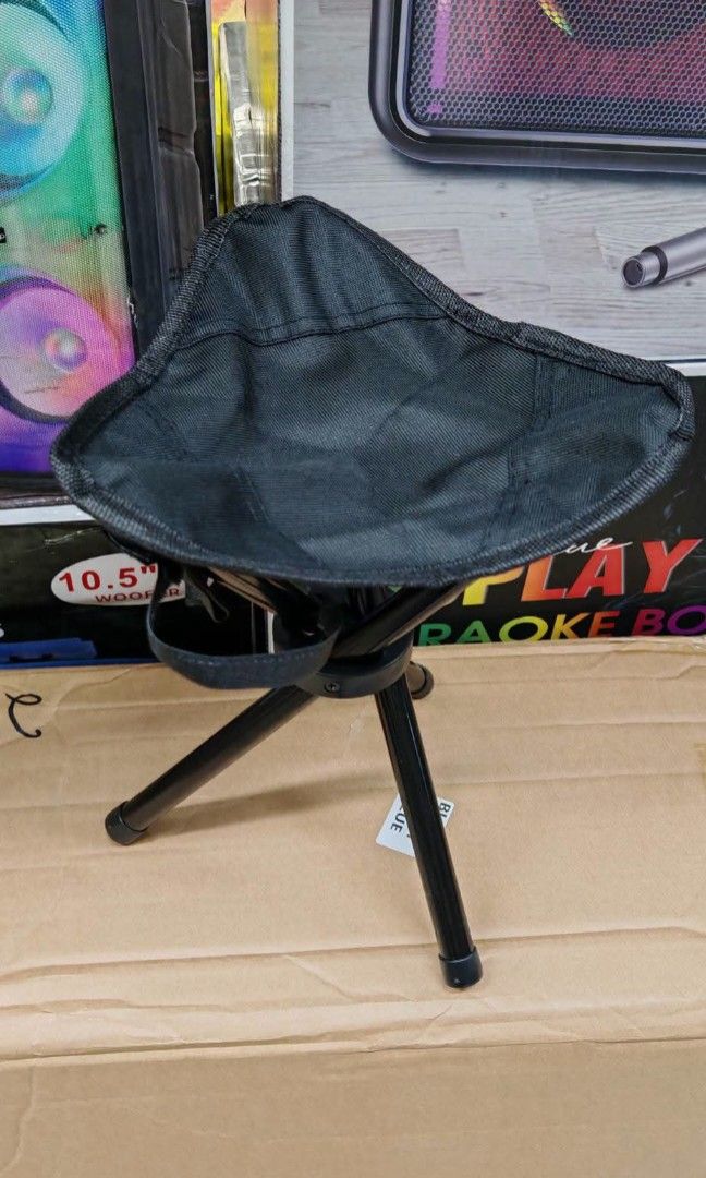 Camping Folding Chair (Category: Looking For) located in Manila. Submitted by marilynabo789 (Listing ID 1466858395, Image 1). Description: .