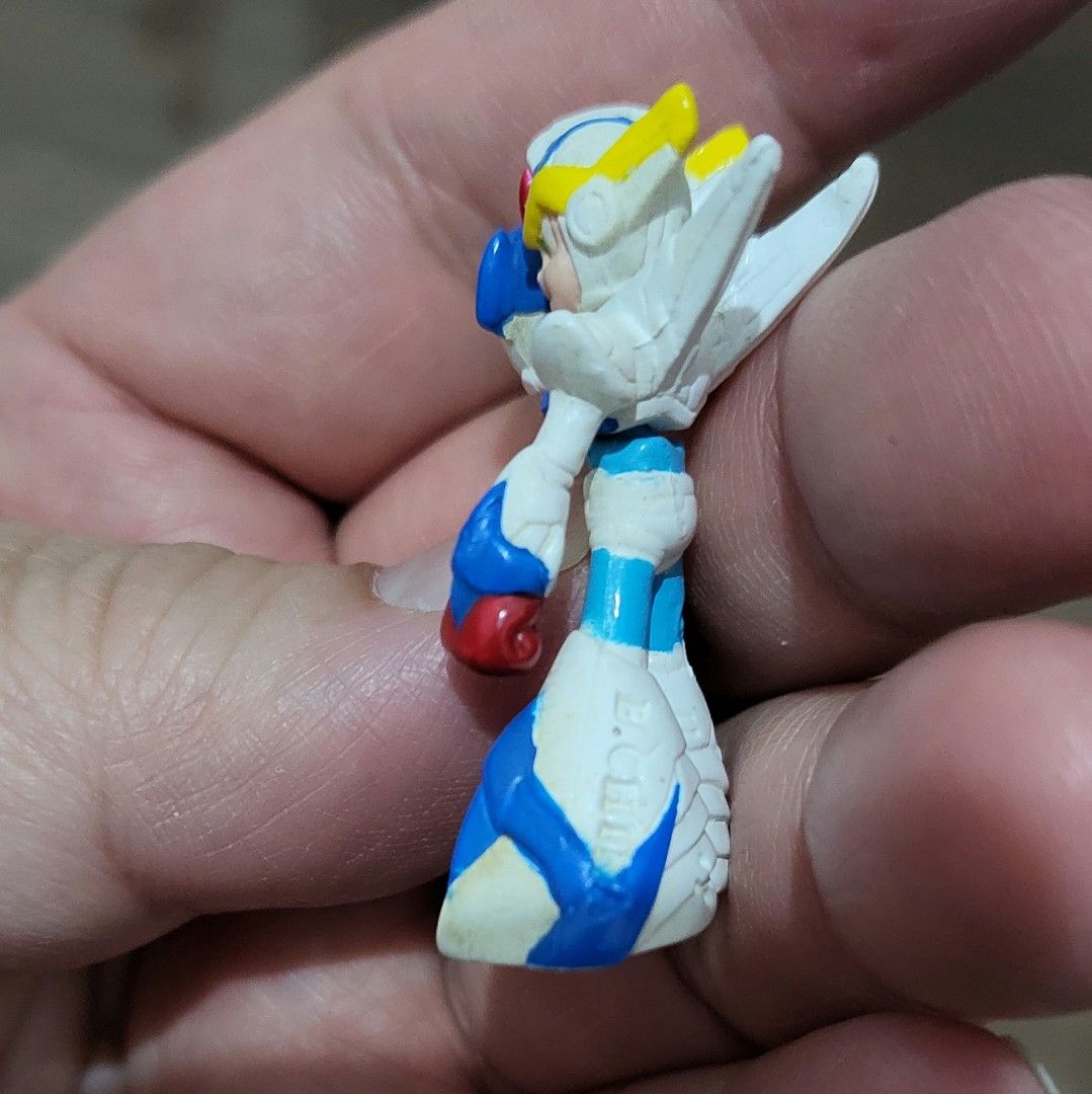 Capcom Mega Man X Mini PVC Figures Set (Category: Figurines & Statues) located in Pasig City. Submitted by samnok_toys_ph (Listing ID 1466923532, Image 2). Description: - Set of 2 Capcom mini figures: Mega Man X and Launch Octopus - Mini size: Standing at approximately 1 inch tall - Authentic details: Features original paint and official Capcom/China stamps - Collectible: Great addition for retro gaming and Mega Man fans - Condition: Good pre-lov