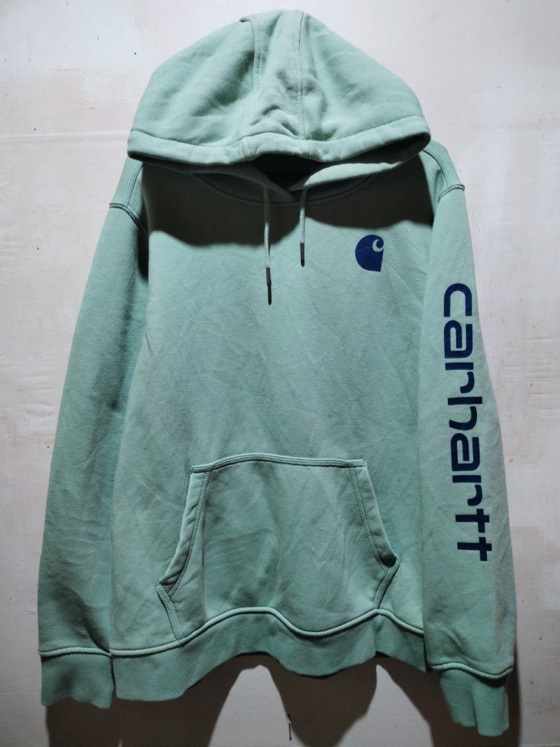 CARHARTT JACKET SCRIPT (Category: Coats, Jackets and Outerwear) located in San Joaquin. Submitted by myksss19 (Listing ID 1466826945, Image 1). Description: excellent condition no major flaws sign of usage only. overall condition 9.5/10.