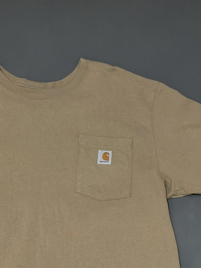 Carhartt Pocket Tee (Category: Formal Shirts) located in Caloocan City. Submitted by az.lootz (Listing ID 1466877821, Image 3). Description: .