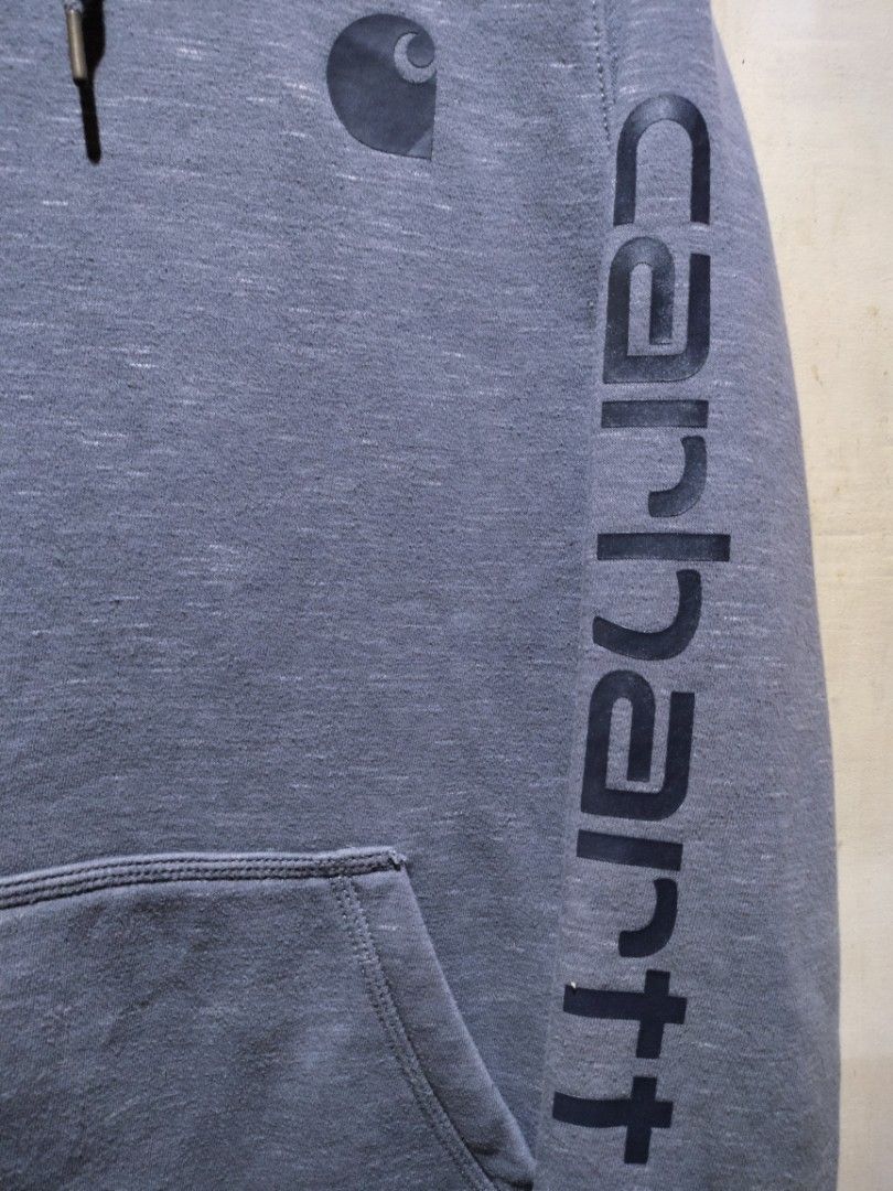 CARHARTT SCRIPT JACKET (Category: Coats, Jackets and Outerwear) located in San Joaquin. Submitted by myksss19 (Listing ID 1466828230, Image 2). Description: excellent condition no major flaws sign of usage only overall condition 9.5/10.