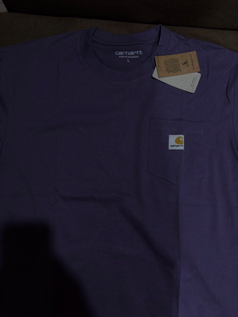 Carousell Bundle Carhartt WIP Essentials T-shirts (Category: Tshirts & Polo Shirts ) located in Manila. Submitted by rhia_hnsy (Listing ID 1466931283, Image 3). Description: Carhartt and Essentials OVERRUN T-SHIRTS 👕 📌 ITEM: Carhartt and Essentials Overrun T-Shirts 📌 CONDITION: Brand New / Overrun 📌 SIZES AVAILABLE: Medium (M) to Large (L) 📌 FIT: Regular / Casual Fit 📌 FABRIC: Soft and comfortable cotton material 📌 DESIGN: Minimalist stree