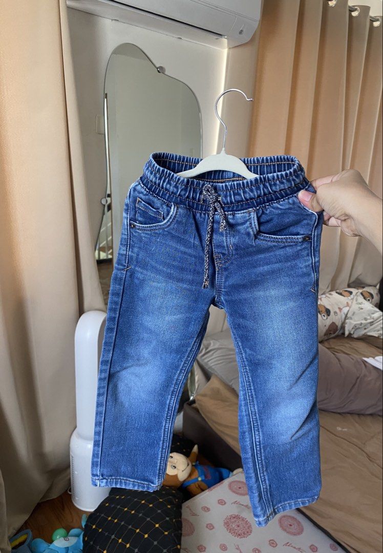 Cat&jack denim pants 3T (Category: Babies & Kids Fashion) located in Cavite. Submitted by lz.closet (Listing ID 1466969465, Image 1). Description: Cat&jack denim pants 3T Fit 3-4 years old Likenew no flaws .