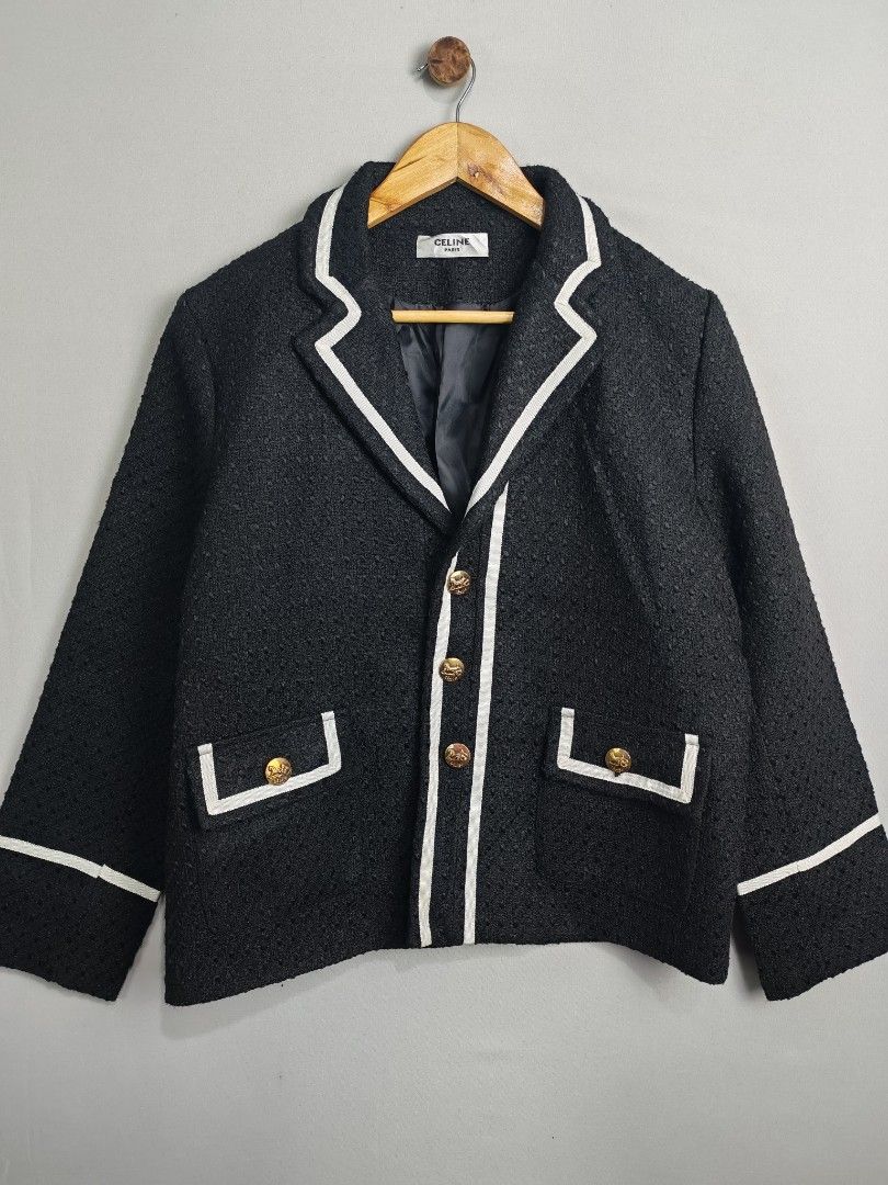 Celine Paris Tweed Blazer Jacket (Category: Luxury Apparel) located in Baguio. Submitted by luxuryph2600_eric (Listing ID 1466778505, Image 2). Description: Celine Tweed Blazer Jacket 📌 Details⬇️⬇️⬇️ 📍Excellent Condition 📍Dimes 23*26 📍Color Rate 10/10 📍Size Large 💰 PRICE 2500 FREE SHIPING 📌Loc. Baguio City Shipping Via J&T Reminder : Items are Thrifted and carefully Selected from Thrift Stores/Box/Bales Photos are Provided for Self Authent