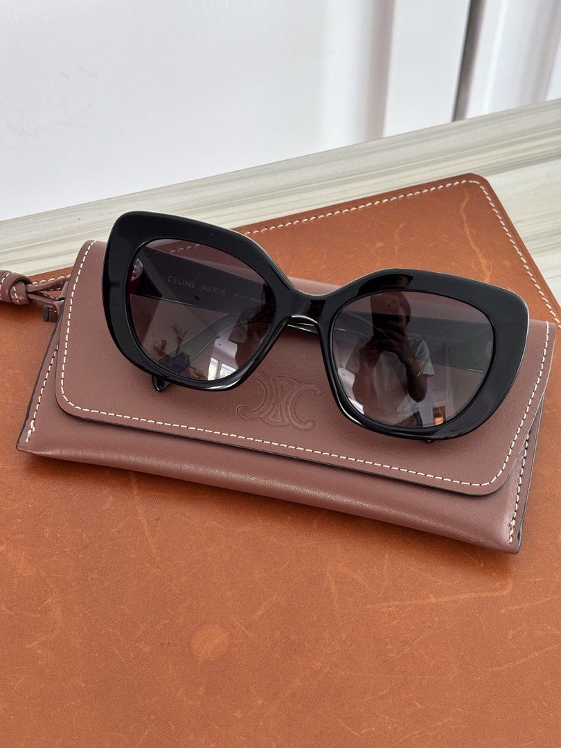 Celine Triomphe 06 Sunglasses (Category: Sunglasses & Eyewear) located in Muntinlupa City. Submitted by closet.confessions (Listing ID 1466884287, Image 2). Description: Brand new/ Unused with case and cleaning cloth Bought for 38k 💰 Priced to go! No more tawad resale: 27k up!.