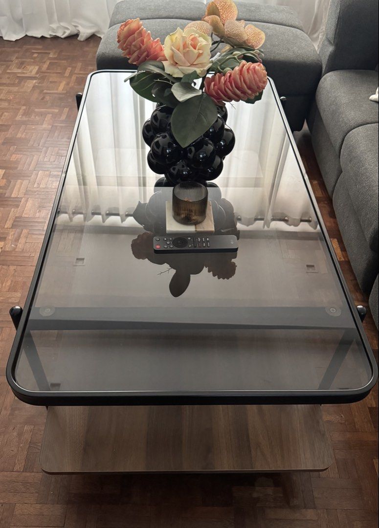 Center table (Category: Other Home Furniture) located in San Juan City. Submitted by sageberries (Listing ID 1466800197, Image 2). Description: Center table Dimension: H 46cm x W 65cm x L 120cm .