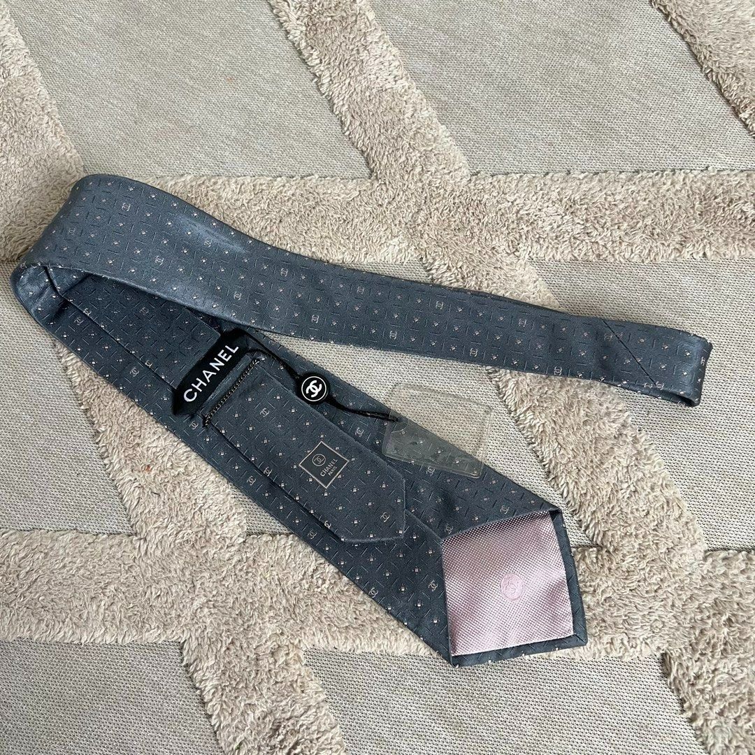 Chanel - Monogram Silk Tie (Category: Luxury Accessories) located in Angeles City. Submitted by sselects_ (Listing ID 1466793076, Image 3). Description: Details of the item: *Color may vary due to lighting Size: Free Issue: NONE Condition: EXCELLENT ALL ITEMS ARE NEGOTIABLE .