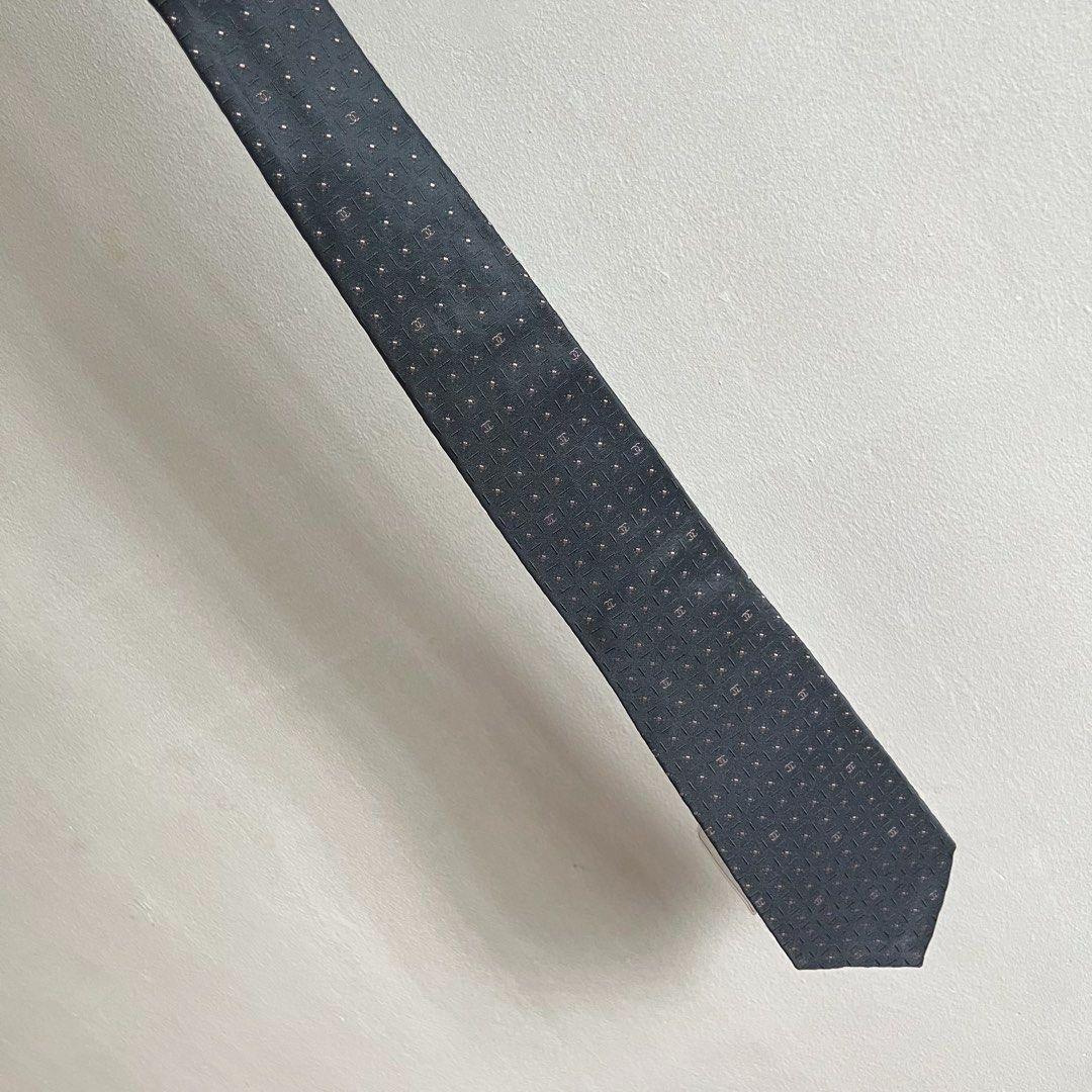 Chanel - Monogram Silk Tie (Category: Luxury Accessories) located in Angeles City. Submitted by sselects_ (Listing ID 1466793076, Image 2). Description: Details of the item: *Color may vary due to lighting Size: Free Issue: NONE Condition: EXCELLENT ALL ITEMS ARE NEGOTIABLE .