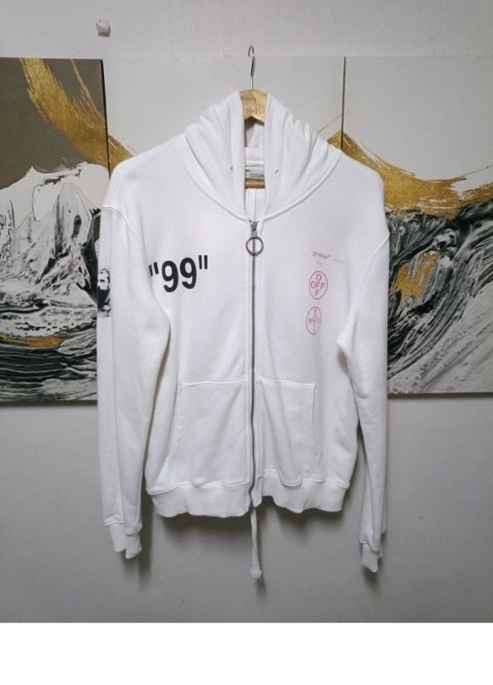 Check out 'AUTHENTIC Off-White Impressionism Boat', available at PHP 1,500 on (Category: Coats, Jackets and Outerwear) located in Manila. Submitted by mikahelmen14622 (Listing ID 1466892970, Image 3). Description: Check out 'AUTHENTIC Off-White Impressionism Boat', available at PHP 1,500 on with wesline 21 Lenght 27 fittings is Large Excellent Condition issue 0..