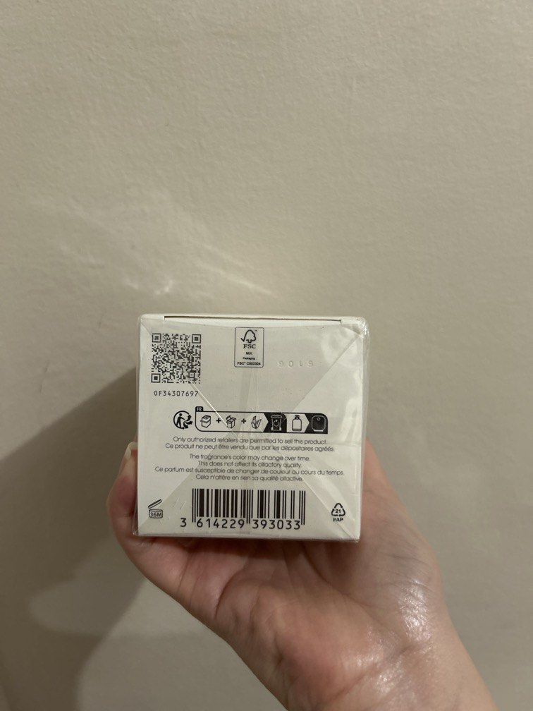 Chloe Atelier des Fleurs Vanilla 50ml (Category: Fragrance & Deodorants) located in Quezon City. Submitted by matchamore.closet (Listing ID 1466927538, Image 2). Description: Good as new Srp is 8,500 Gifted from rustans.