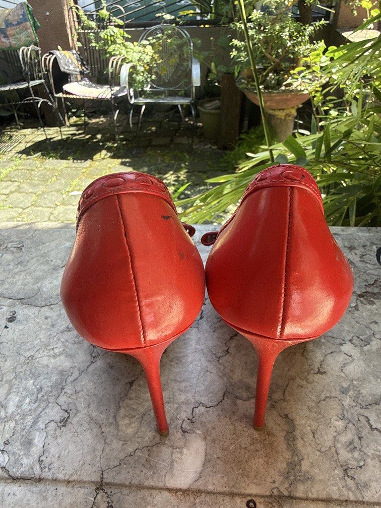CHRISTIAN DIOR SOPHISTICATED HEELS (Category: Others) located in Angeles City. Submitted by migs_font29 (Listing ID 1466783998, Image 3). Description: nice.