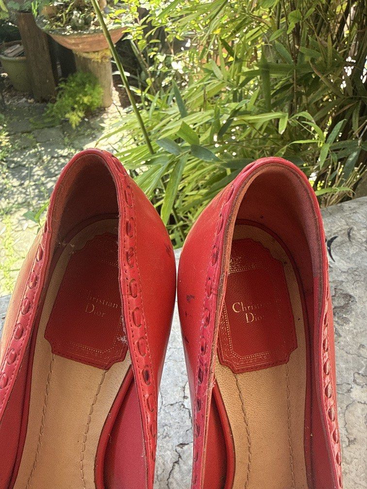 CHRISTIAN DIOR SOPHISTICATED HEELS (Category: Others) located in Angeles City. Submitted by migs_font29 (Listing ID 1466783998, Image 2). Description: nice.