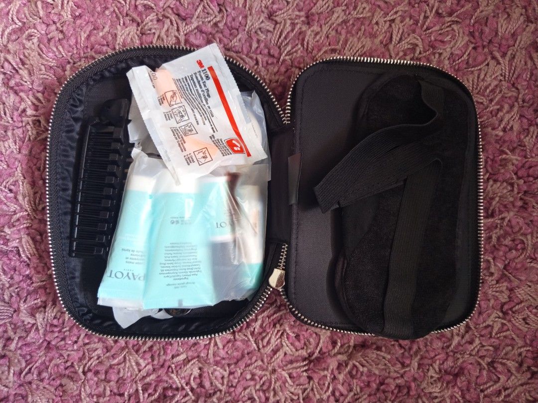 CHRISTIAN LACROIX Voyage Kit (Category: Men's Grooming) located in Manila. Submitted by thriftspotting (Listing ID 1466933150, Image 3). Description: .