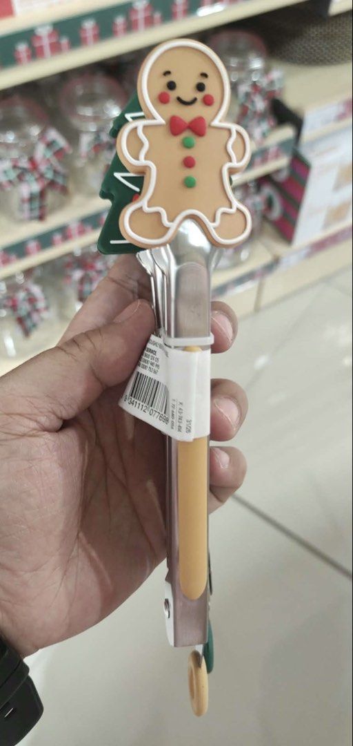 Christmas Tongs (Category: Cookware & Accessories) located in Marikina City. Submitted by kakaona (Listing ID 1466844694, Image 3). Description: Christmas Novelty Tongs 2 pcs -Christmas tree -Ginger Bread .
