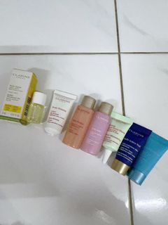 (Category: ) located in . Submitted by wewearwhat (Listing ID 1466791984, Image 1). Description: .