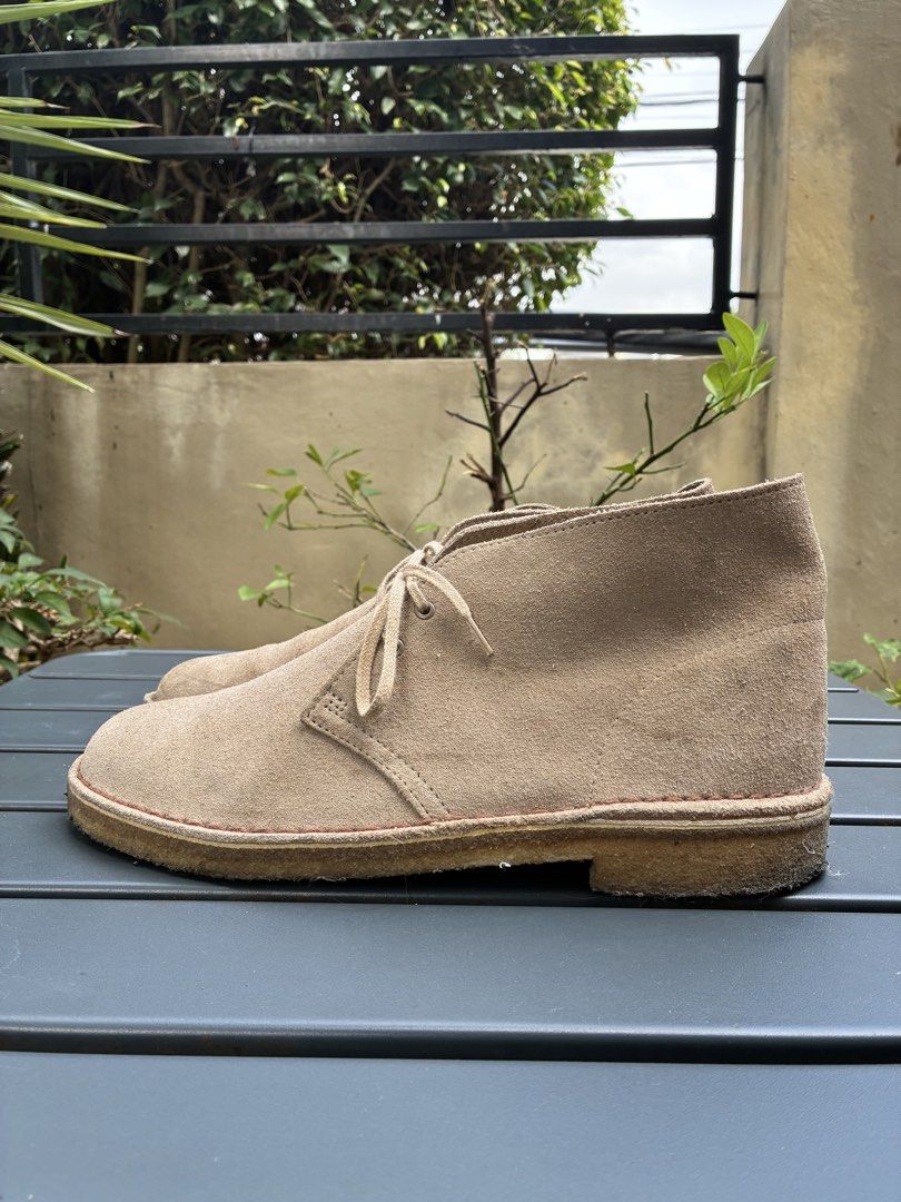CLARKS DESERT BOOTS (Category: Boots) located in Las Pinas. Submitted by iamlowenz (Listing ID 1466797711, Image 2). Description: Clarks Desert Boots Made in Vietnam US9.5 (fits up to size 10) Preowned, not thrifted This is the iconic sand suede version. Bourdain’s favorite pair. 🙂 .