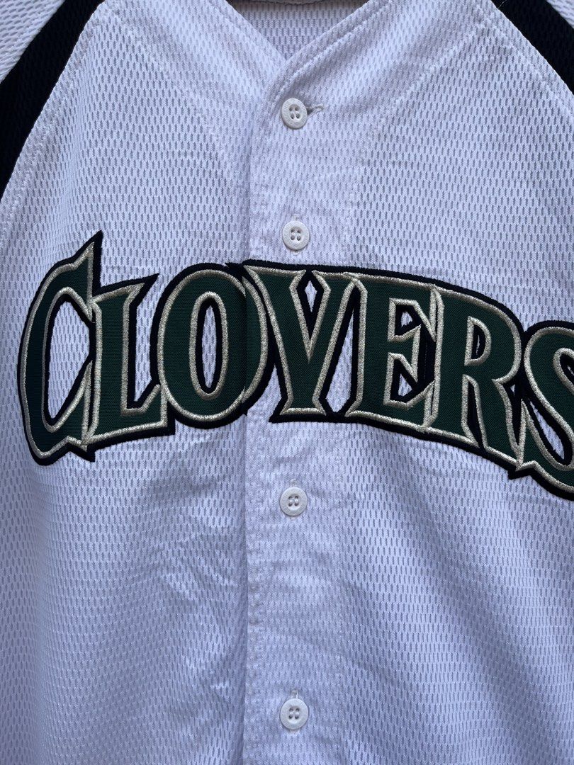 Clovers Japanese Baseball Jersey (Category: Tshirts & Polo Shirts ) located in Cavite. Submitted by thriftniowen (Listing ID 1466889294, Image 2). Description: Clovers Japanese Baseball Jersey Size XL Chest: 23.5 Length: 29.5 Condition: excellent Flaws: unnoticeable stain.