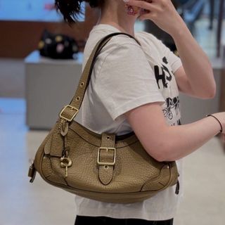 （分類：）位於 。 由 zen_ismaied 提交（商品編號 1466810997，圖片 1）。簡介： 。