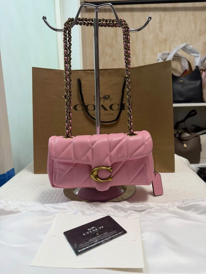 Coach Tabby Quilted 20 (Category: Shoulder Bags) located in Binan City. Submitted by pinkykeenshop (Listing ID 1466779720, Image 1). Description: .