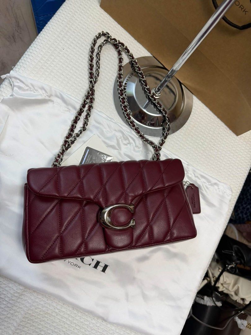 Coach Tabby Quilted 26 (Category: Shoulder Bags) located in Binan City. Submitted by pinkykeenshop (Listing ID 1466779652, Image 2). Description: .