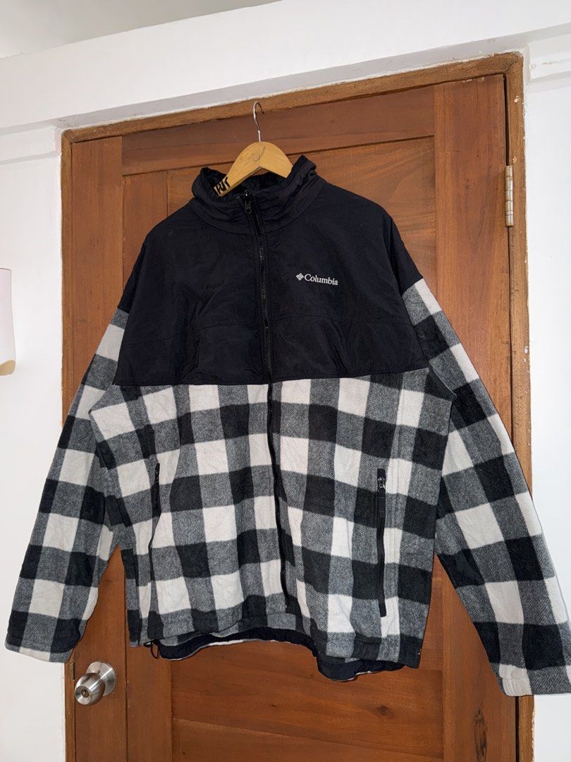 COLUMBIA FLEECE JACKET BIG BOY (Category: Coats, Jackets and Outerwear) located in Manila. Submitted by triptothrift7 (Listing ID 1466915967, Image 2). Description: pm me for fast transaction! COLUMBIA FLEECE JACKET BIG BOY for only 899 size 3Xl width 29 x 30 length no issue excellent condition color rate 9/10 mode of payment gcash or bank transfer location Biñan laguna.