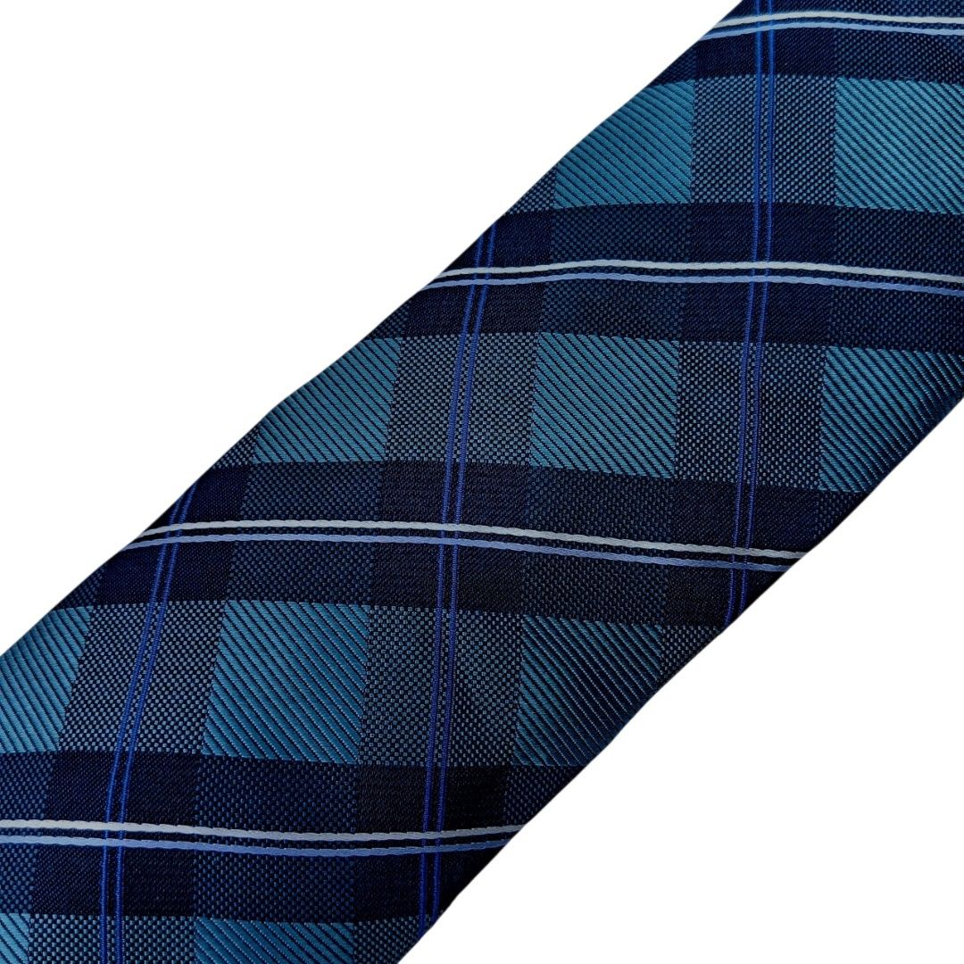 Comme ca men Blue Plaid Checkered Patterned Neck tie (Category: Ties) located in Abucay. Submitted by gibzzz123 (Listing ID 1466816244, Image 3). Description: • All items are ON HAND and ready to be shipped/picked up. • Items are preloved/ukay, so please expect minimal signs of usage unless stated otherwise. • No major issues — good condition unless otherwise indicated in the listing. • Actual color may slightly vary due to lighting and screen se