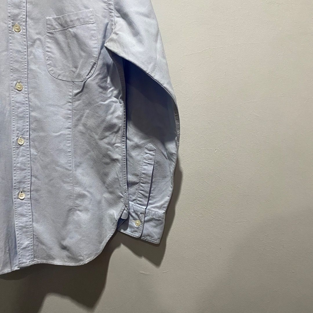 Comme des Garcons Junya BD Shirt XS/S (Category: Formal Shirts) located in Antipolo. Submitted by bentakahitanoano (Listing ID 1466893878, Image 3). Description: Comme des Garcons x Junya Watanabe Oxford BD Shirt Still in good condition Size S can fit XS Pit to pit 19 Length 25 .