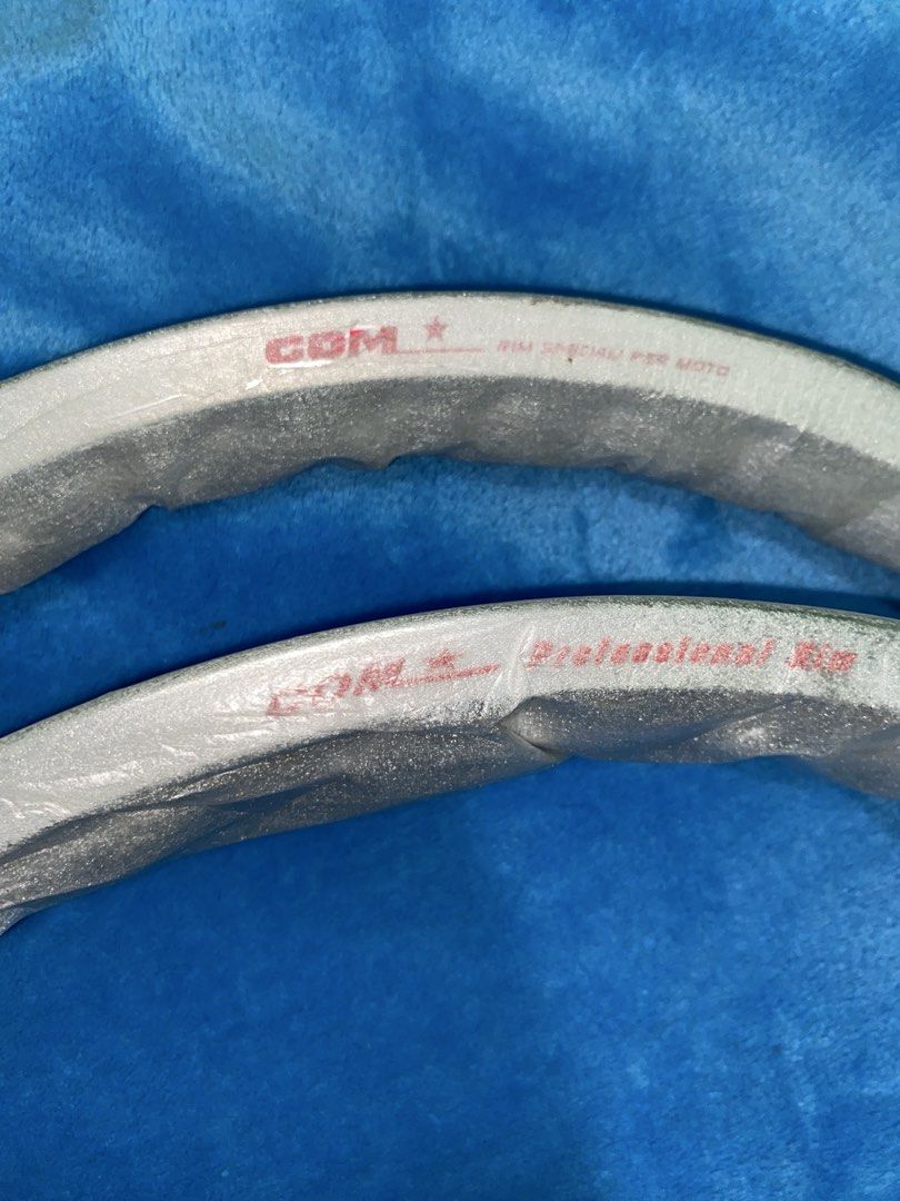 COMSTAR SILVER RIM (Category: Tires & Rims) located in Binalonan. Submitted by mj_tzn (Listing ID 1466964277, Image 1). Description: •Original Comstar rim •Anodized Silver Color •1.4x17 & 1.6x17 •Set Set Set 3k only.