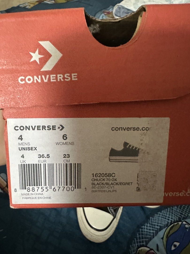 Converse Chuck Taylor (Category: Sneakers) located in Pasig City. Submitted by mae_detoito (Listing ID 1466851999, Image 3). Description: Used only twice Like new .