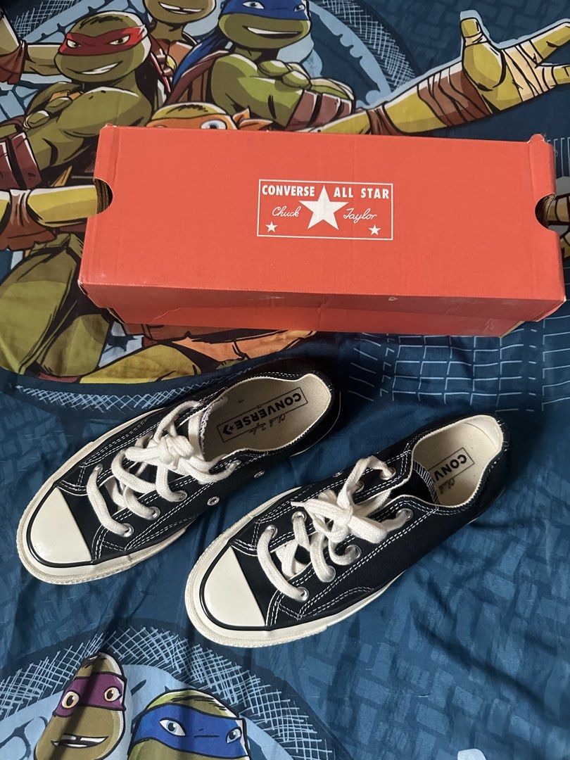 Converse Chuck Taylor (Category: Sneakers) located in Pasig City. Submitted by mae_detoito (Listing ID 1466851999, Image 2). Description: Used only twice Like new .