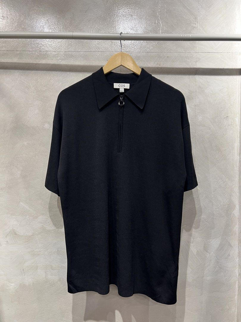Cos - Knitted Half Zip Polo Shirt (Category: Activewear) located in Quezon City. Submitted by cityboycrates_ph (Listing ID 1466882518, Image 1). Description: Size: S Material: Cotton Made In: China Condition: Excellent Color rate: 9.5/10 Issue: None Exact metrics shared upon inquiry. Take a quick moment to double-check the size & condition. Once an order is placed and confirmed, we may not be able to make changes or offer cancellations/refunds We