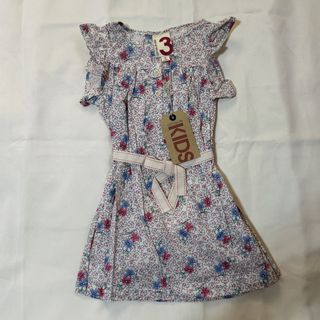 (Category: ) located in . Submitted by dionne_bird (Listing ID 1466930285, Image 1). Description: .