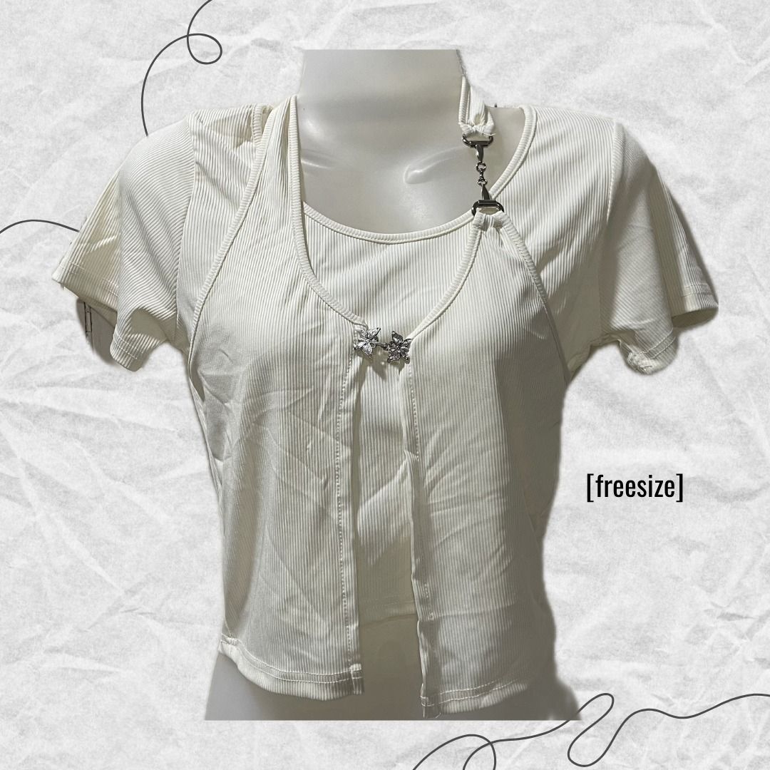 Cream White Top (Category: Shirts) located in Manila. Submitted by lovedbydeviii (Listing ID 1466854191, Image 1). Description: Cream White Top 🧵Php 80 👗Size: Freesize 👗NEVER USED * note that color may slightly vary due to lighting .