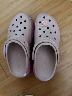 (Category: ) located in . Submitted by ninnienana (Listing ID 1466795552, Image 1). Description: .