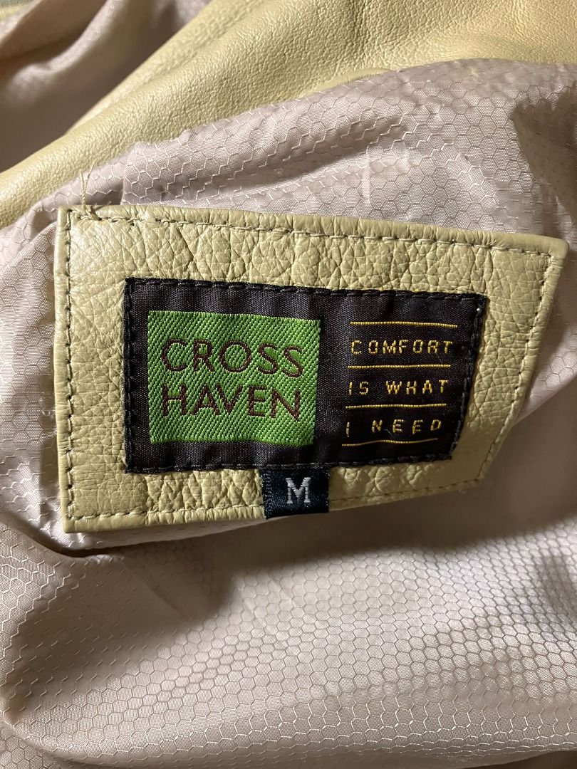 CROSS HAVEN Pigskin Leather Harrington Zip Jacket (Category: Coats, Jackets and Outerwear) located in Manila. Submitted by ninjadisplay (Listing ID 1466809198, Image 2). Description: Brand: CROSS HAVEN (Distributed by Co., Ltd. GENO / 大阪 Osaka, Japan) Material Composition: Shell: 100% Genuine Pigskin Leather (豚革 - Tonkawa). Incredibly durable, soft-tempered full grain with characteristic breathability and lightweight structure. Lining: Geometric 